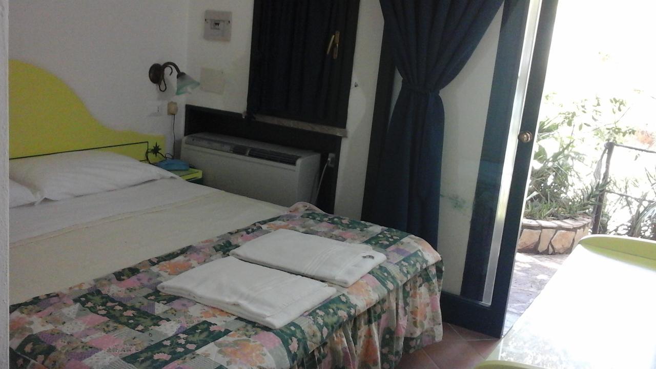 Hotel Club Torre Capovento Sperlonga Exterior photo